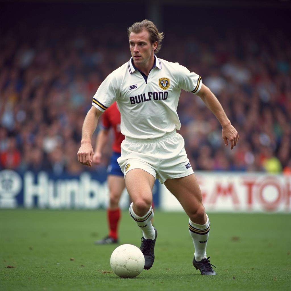 Alf-Inge Haaland playing for Leeds United