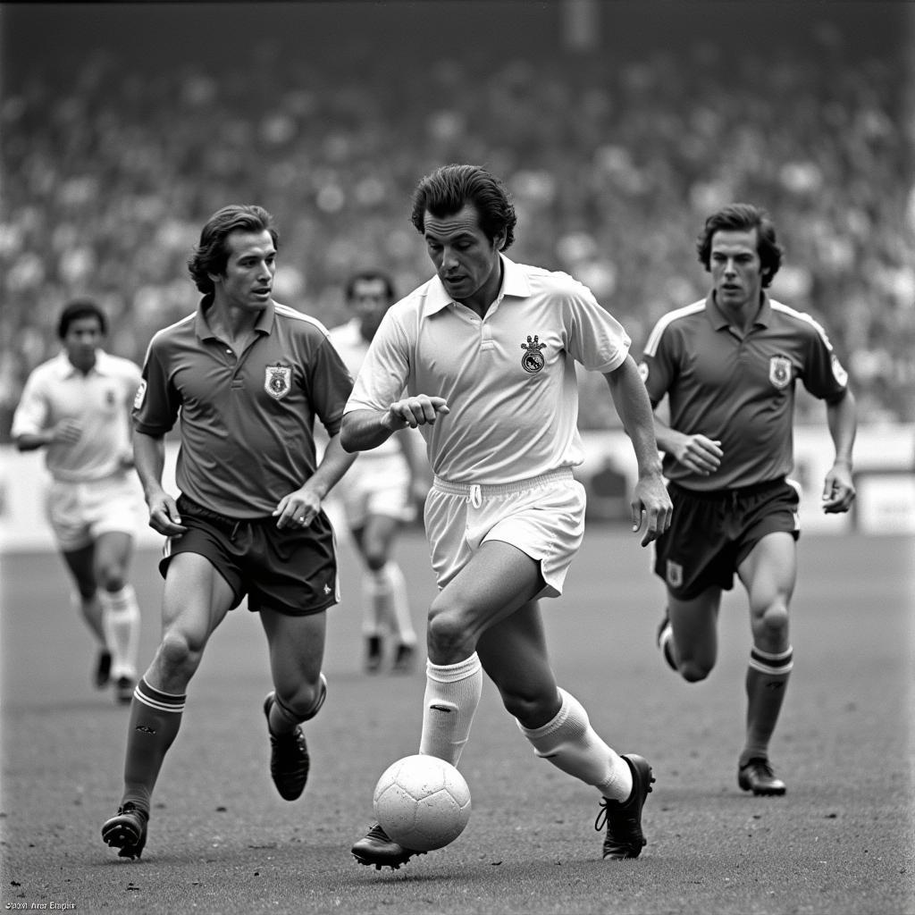 Alfredo Di Stéfano dribbling past opponents in a La Liga match.